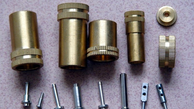 家用工具箱材质对比：哪种更耐用？**